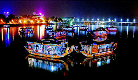 ca hue tren song huong